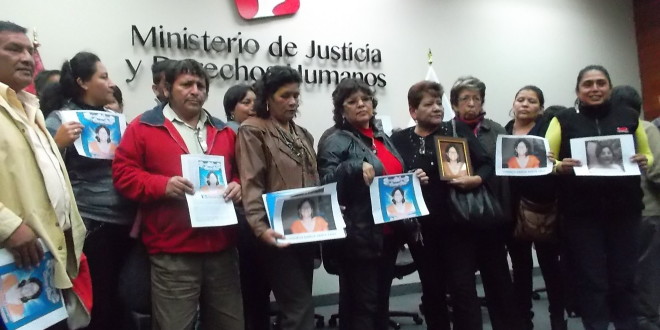 Estado Peruano realiza acto de disculpas públicas a familiares de Saúl Cantoral, Consuelo García y Anzualdo Castro.
